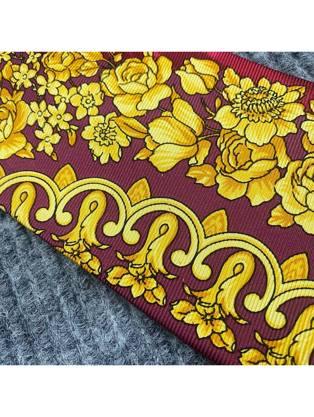 Gianni Versace Vintage Foral Abstract Tie Hand Made In Spain Silk Necktie *READ - Picture 12 of 13